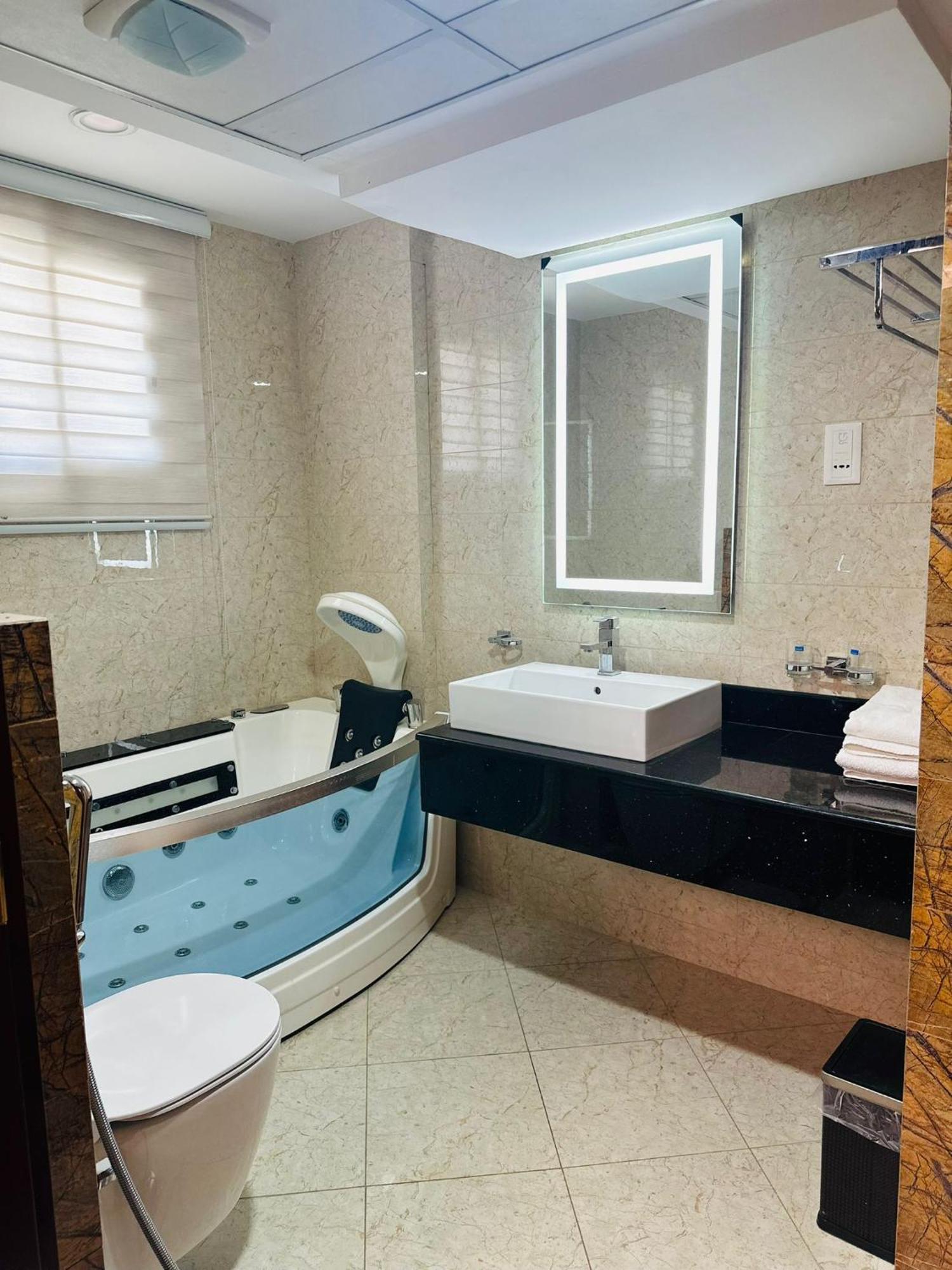 Saxophone Suites Muharraq Exterior photo
